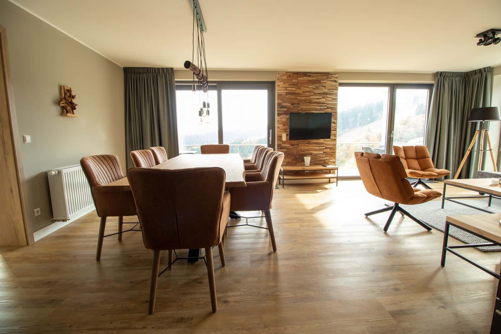 Stilvolle 8p Wohnung mit Aussicht
