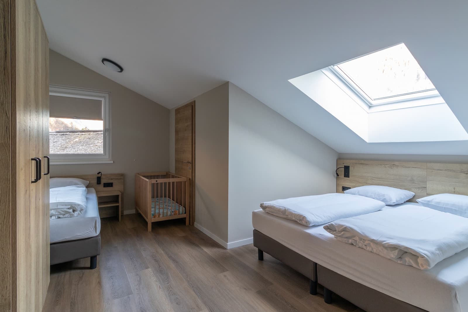 9p Penthouse mit Dachterrasse nahe Skigebiet