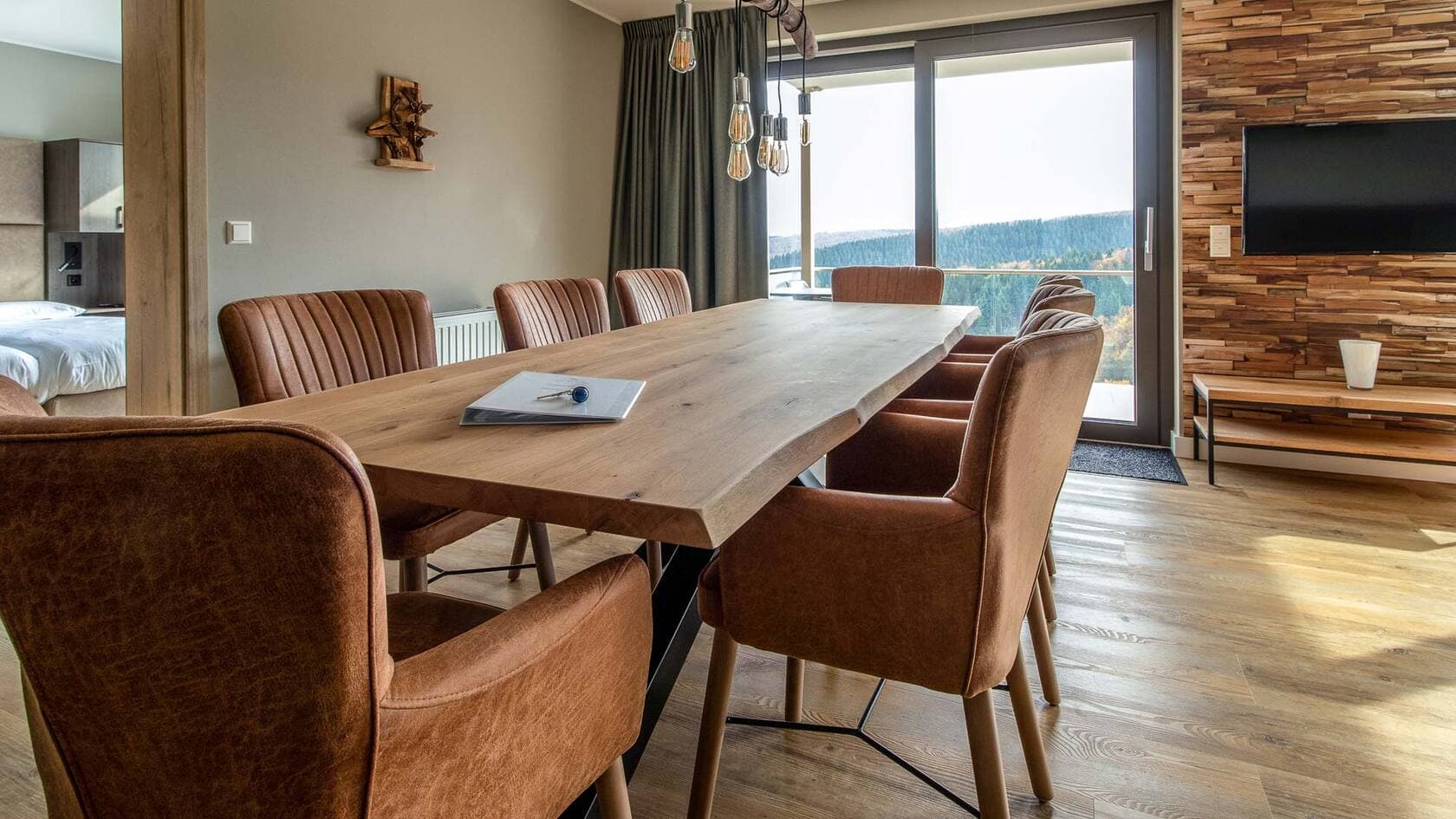 Stilvolle 8p Wohnung mit Aussicht