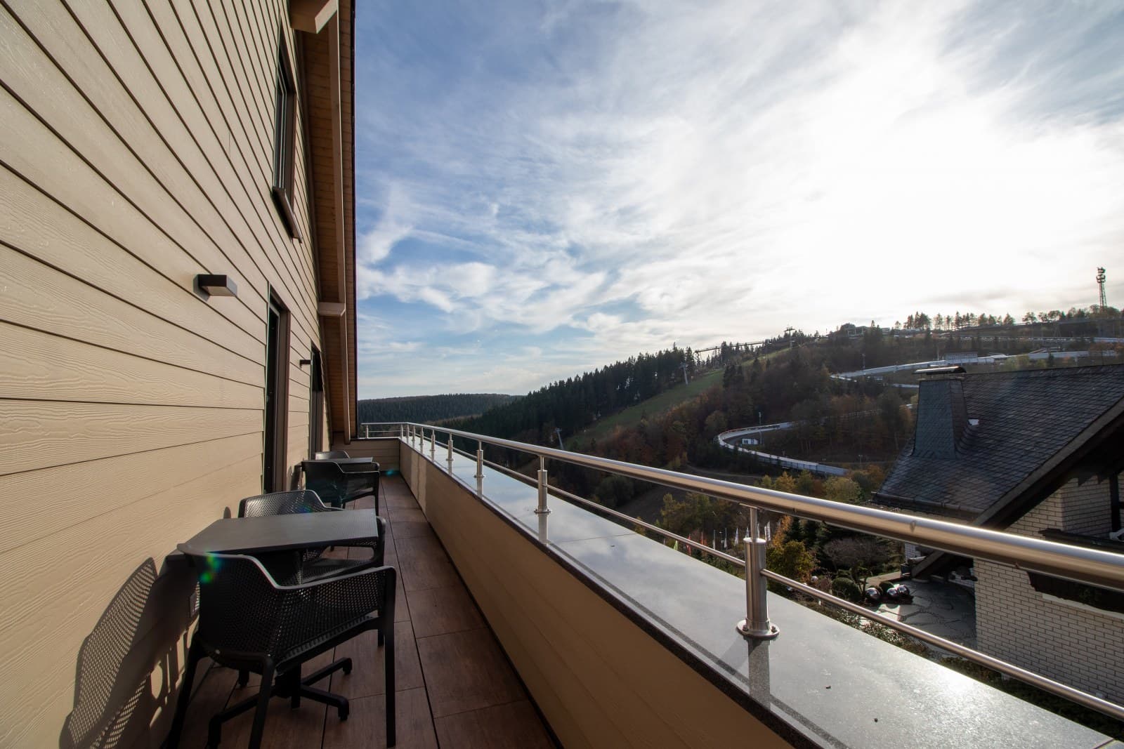 Stilvolles 5p Penthouse mit Aussicht