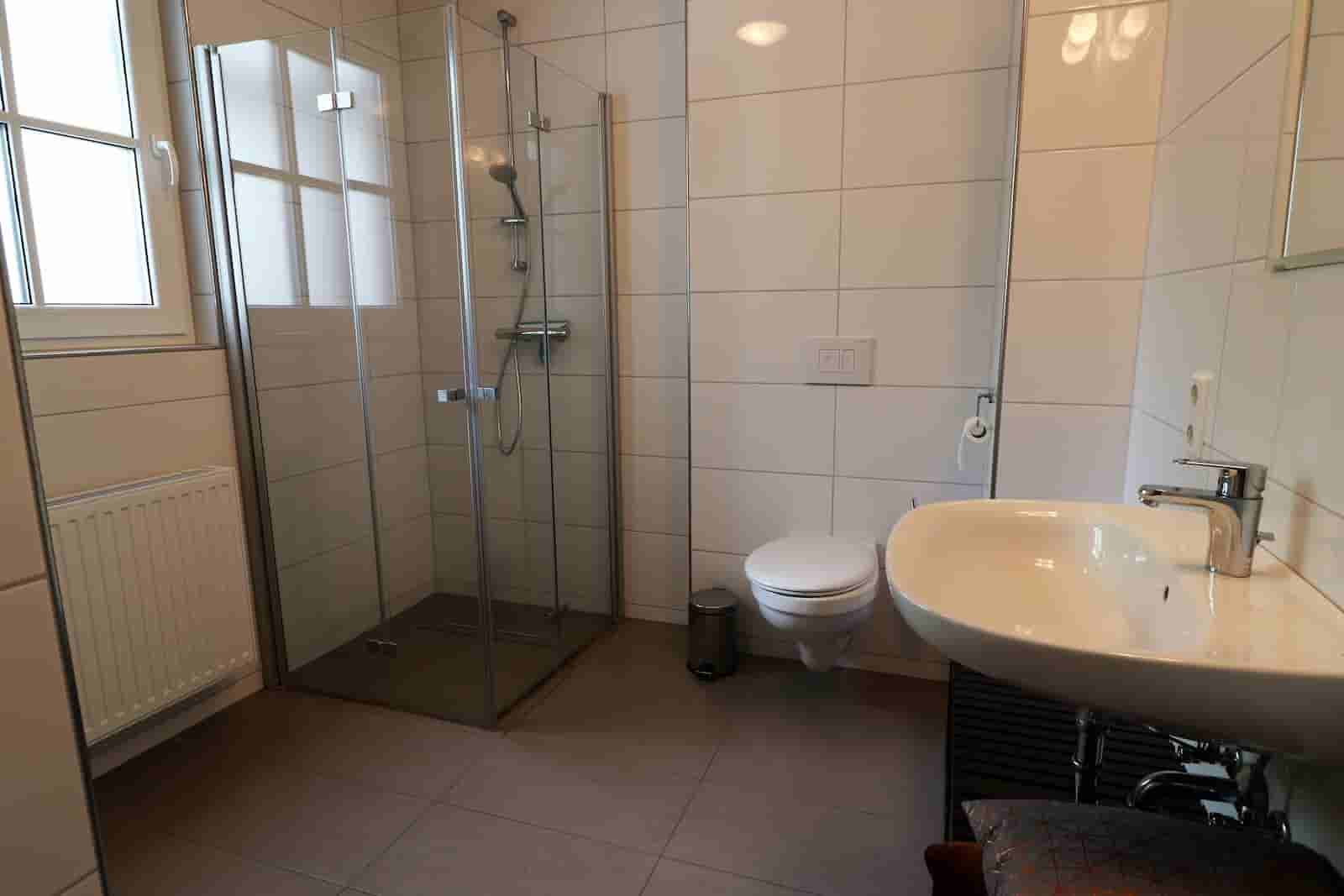 Gemütliche 8p Wohnung an der Piste