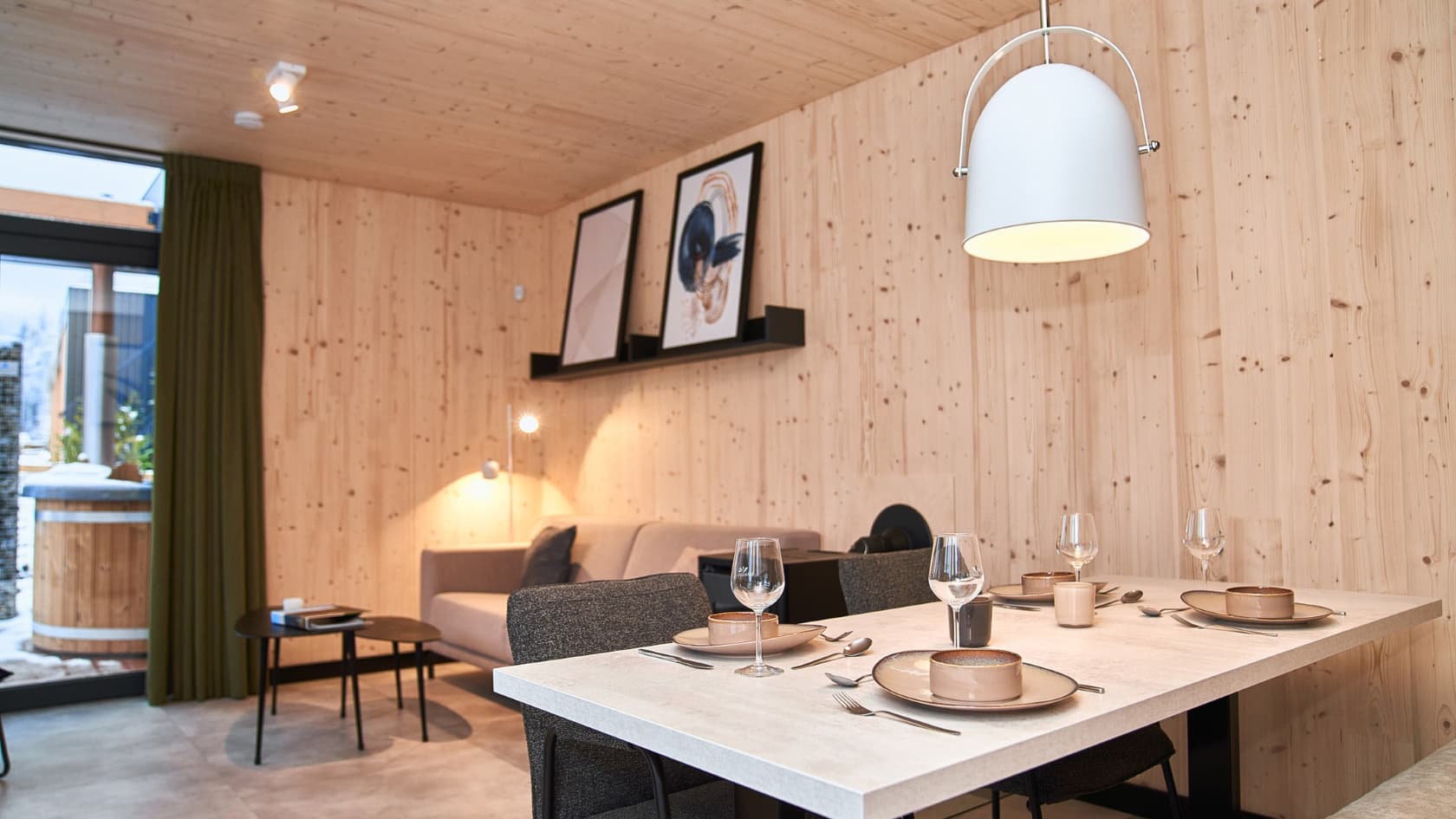 4P Wellness Cottage mit Hottub