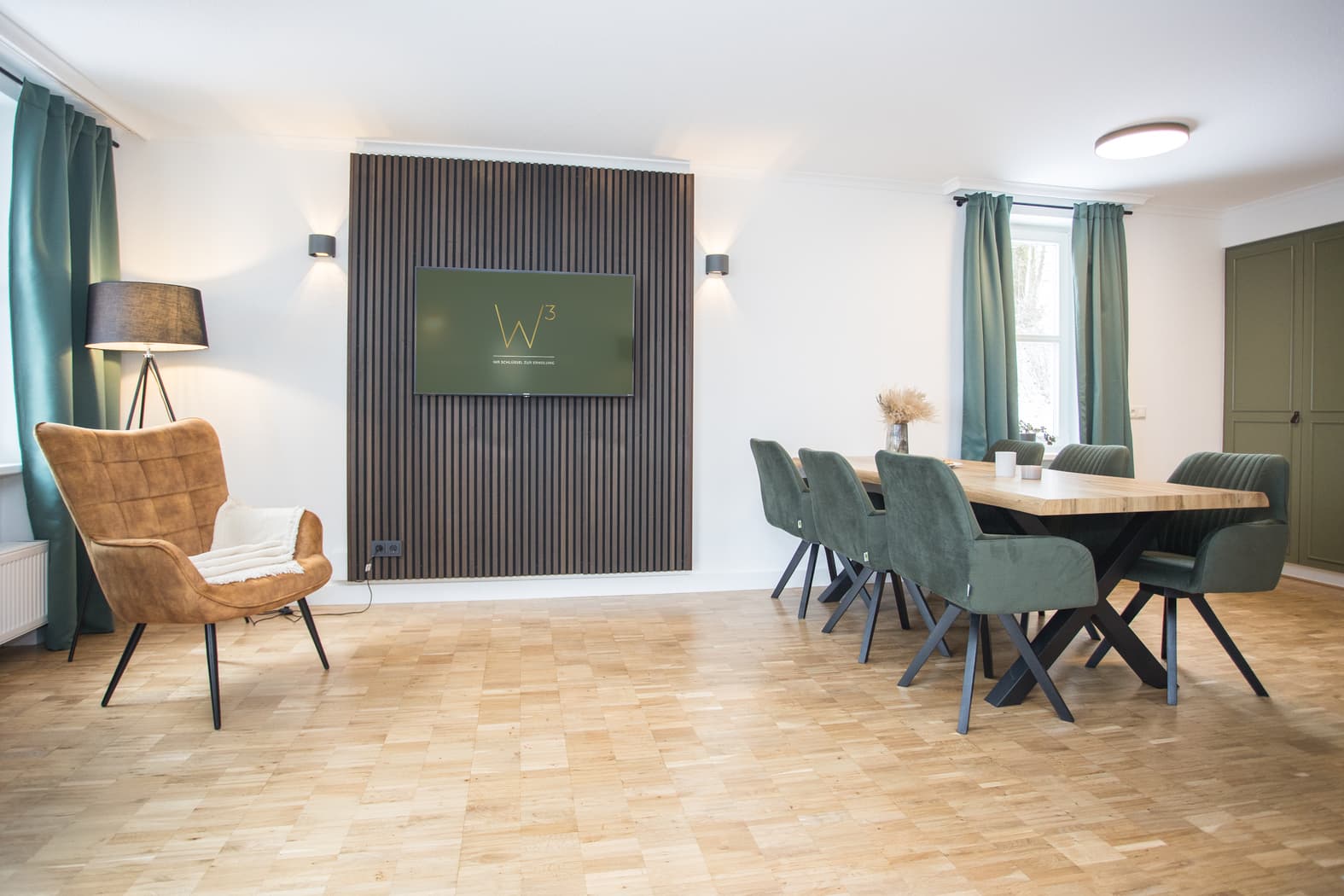 Komfort 4+2 Wohnung mit Aussicht