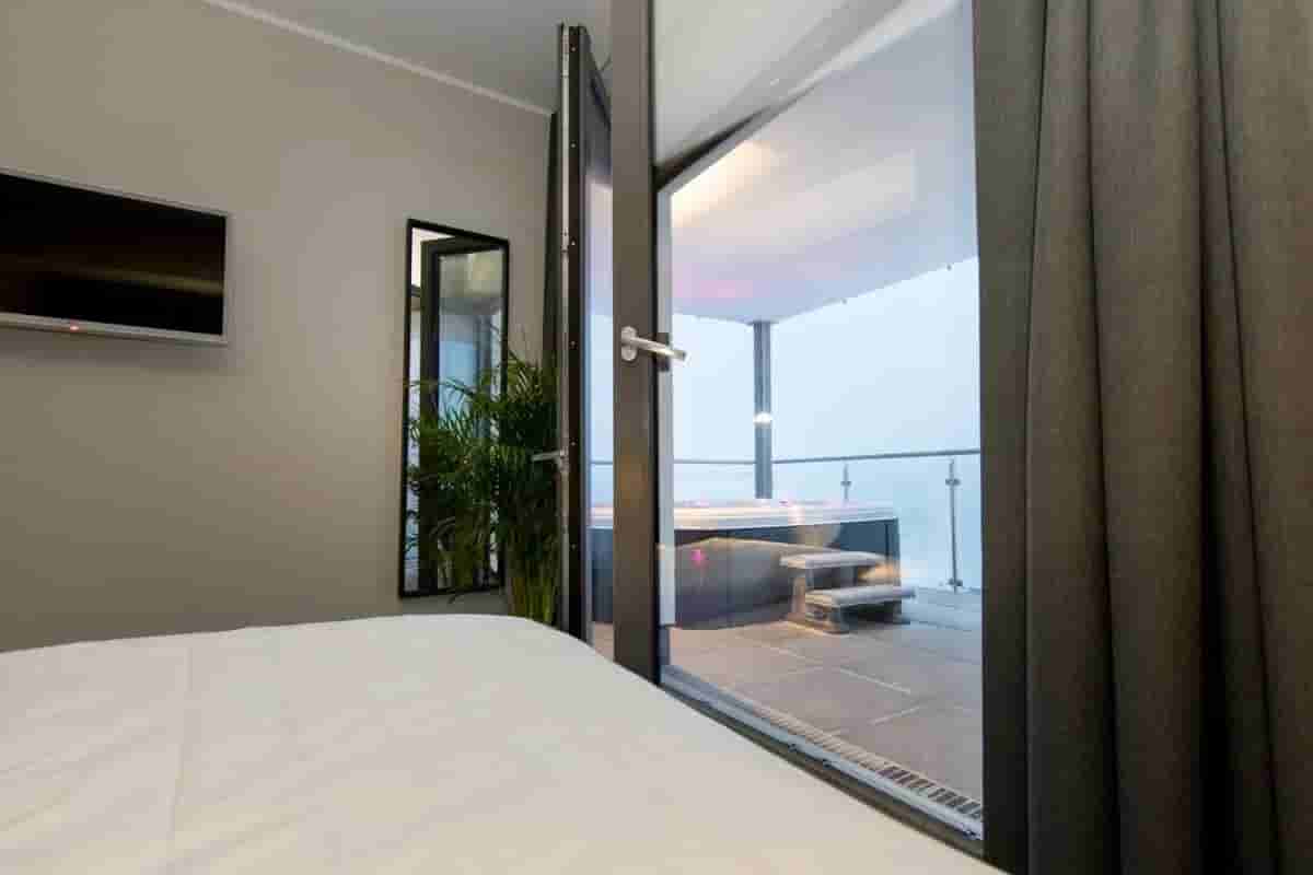 2-Schlafzimmer-Wohnung mit Jacuzzi